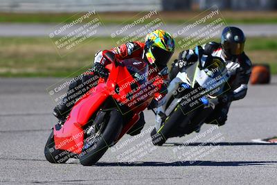 media/Jan-21-2023-Fastrack Riders (Sat) [[fcf3f88a30]]/Level 1-RDS/Session 3 Turn 6-Mountian Shot/